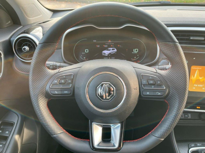 MG ZS EXCLUSIVE 1.0TGI AUT 1.0 Exclusive