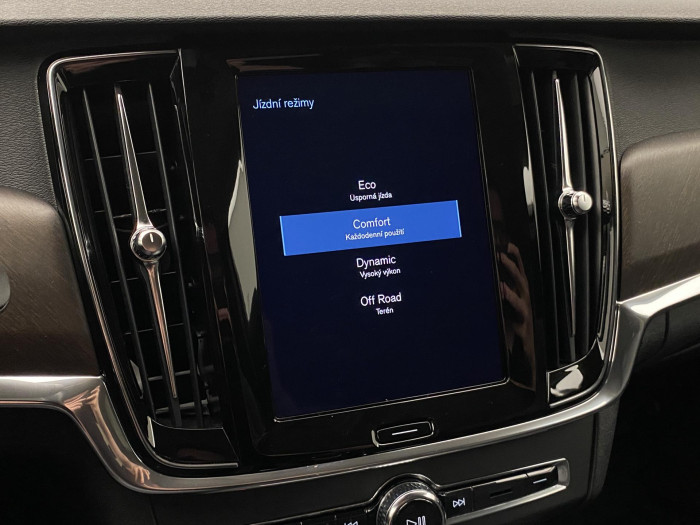 Volvo V90 CC D4 AWD ADVANCED AUT 2.0 d CC CC
