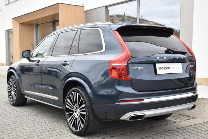 Volvo XC90 B5 AWD INSCRIPTION REZERVACE