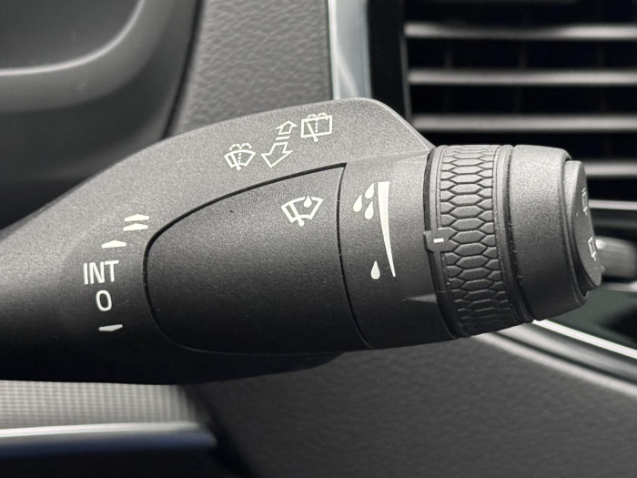 Volvo XC90 B5 AWD R-DESIGN AUT