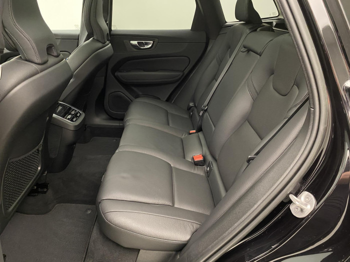 Volvo XC60 B5 AWD INSCRIPTION AUT