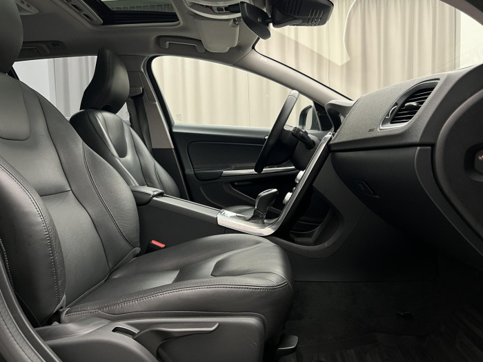 Volvo V60 D4 SUMMUM AUT 2.0 d Summum