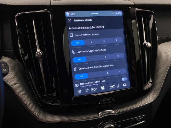 Volvo XC60 B5 AWD DARK ULTIMATE AUT CZ