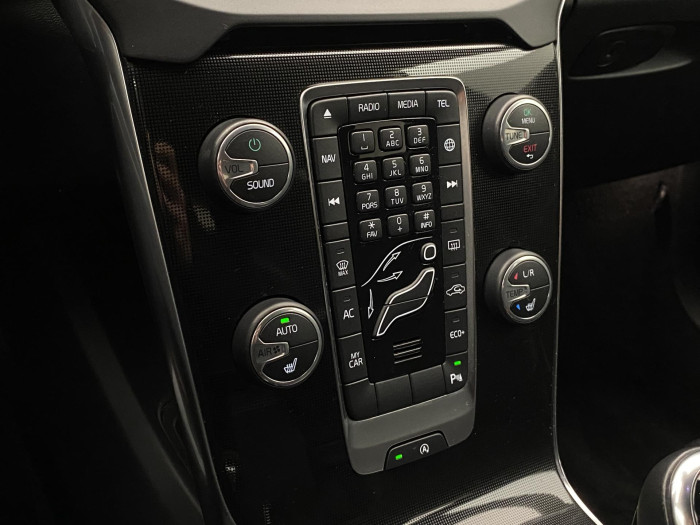 Volvo V40 D2 MOMENTUM AUT 2.0 d Momentum