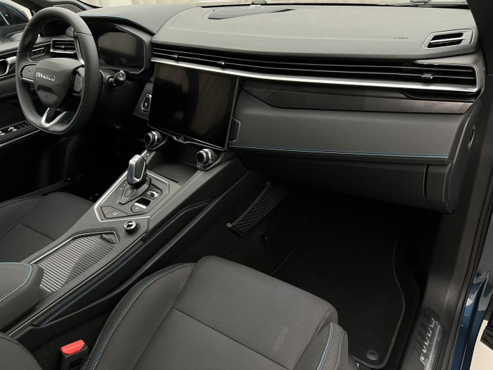 Lynk & Co 01 PHEV DCT AUT 1.maj.