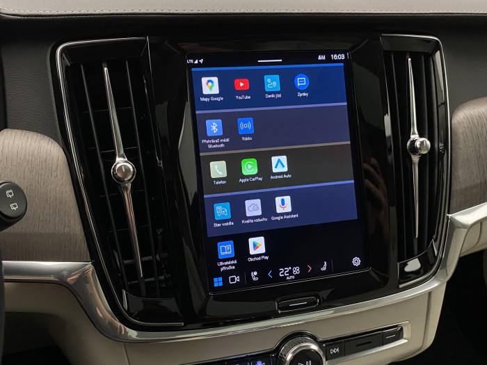 Volvo V90 CC B5 AWD BRIGHT ULTIMATE CZ 2.0 CC CC