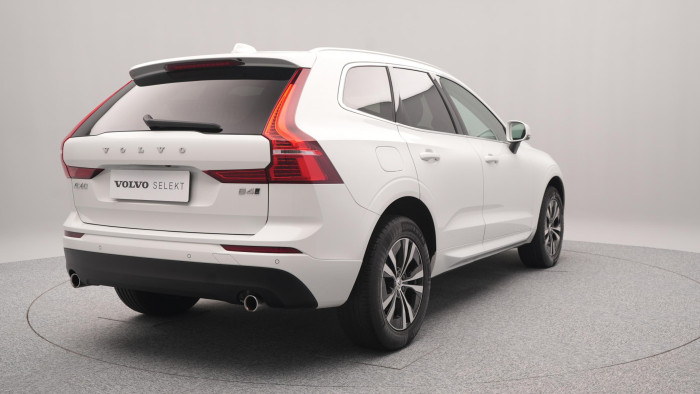 Volvo XC60 B4 AWD PLUS DARK AUT CZ