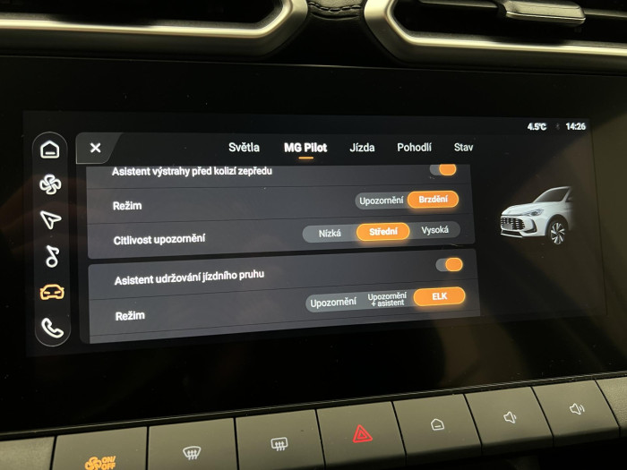 MG ZS 1.5 EXCITE CZ 1.maj.