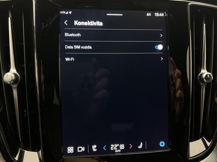 Volvo V60 CC B4 AWD PLUS AUT 1.maj.