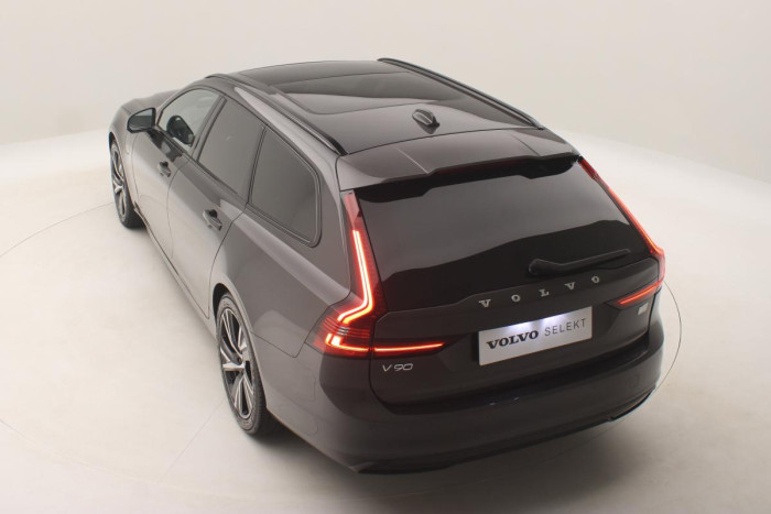 Volvo V90 T8 AWD R-DESIGN RECHARGE 1.maj