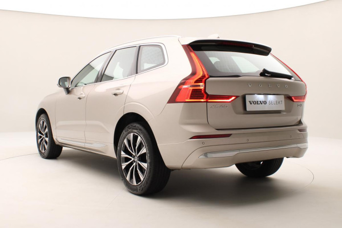 Volvo XC60 B4 AWD PLUS AUT CZ REZERVACE