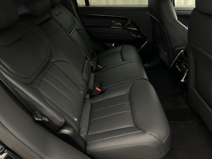 Land Rover Range Rover Sport D300 DYNAMIC SE AWD Aut 3.0 d Dynamic SE