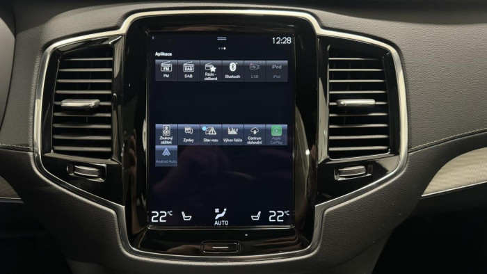 Volvo XC90 B5 AWD INSCRIPTION REZERVACE