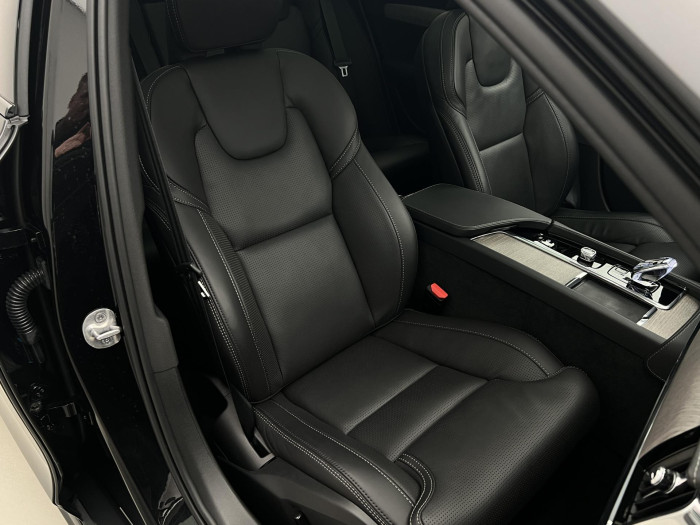 Volvo V90 CC B5 AWD ULTIMATE Rezervace 2.0 CC CC