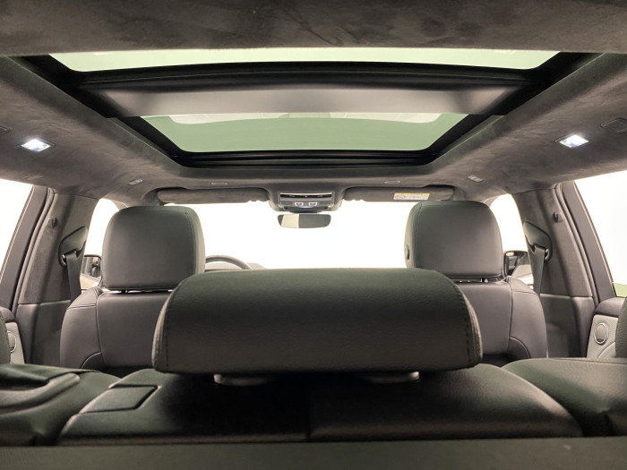 Land Rover Range Rover Evoque P300 HST AWD AUT