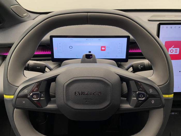 Lynk & Co 02 MORE předváděcí vůz