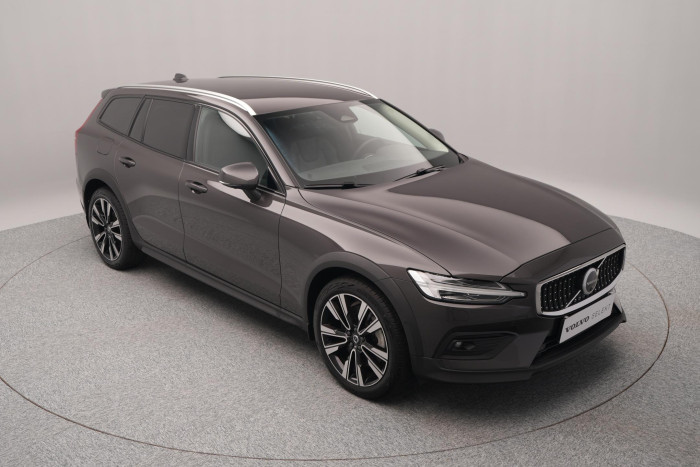 Volvo V60 CC B5 AWD PLUS REZERVACE