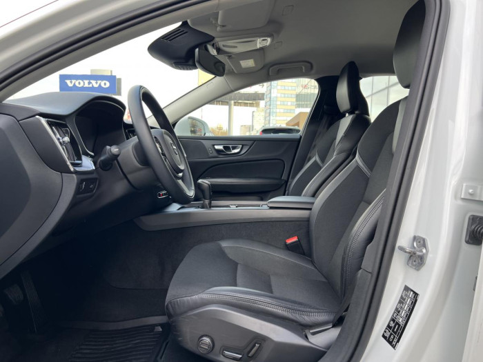 Volvo V60 D3 MOMENTUM 1.maj. 2.0 d Momentum
