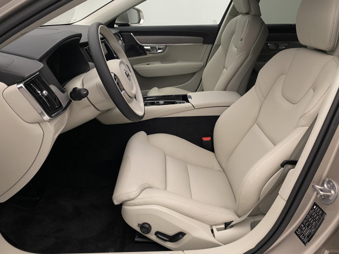 Volvo V90 T6 AWD Plug-in BRIGHT PLUS