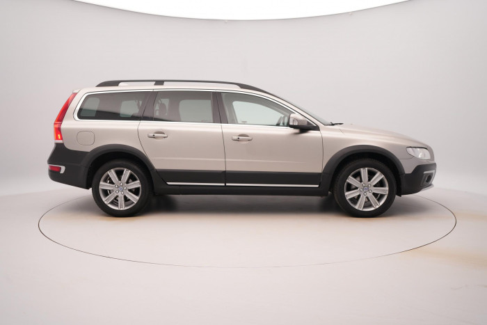 Volvo XC70 D5 AWD INSCRIPTION AUT 2.4 d