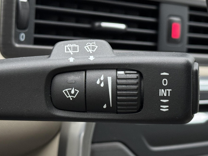 Volvo XC70 D4 AWD SUMMUM AUT 2.4 d Summum