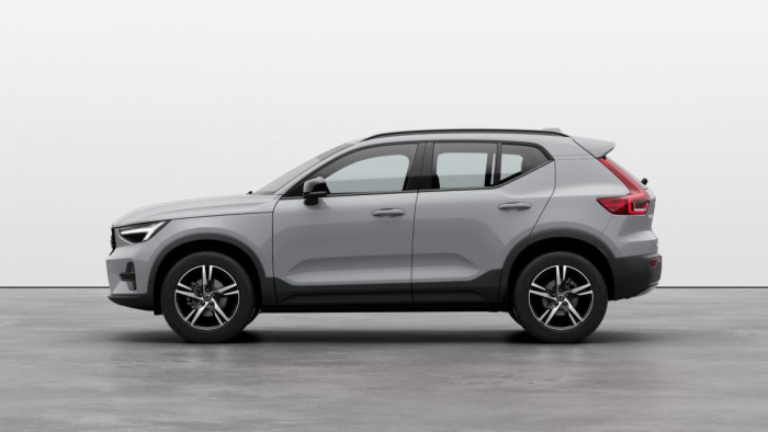 Volvo XC40 B3 AUT DARK PLUS 2.0 Plus