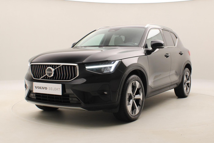 Volvo XC40 B4 AWD ULTIMATE BRIGHT CZ