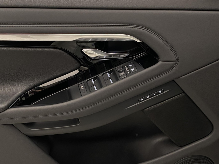 Land Rover Range Rover Evoque P200 SE AWD AUT REZERVACE 2.0 SE