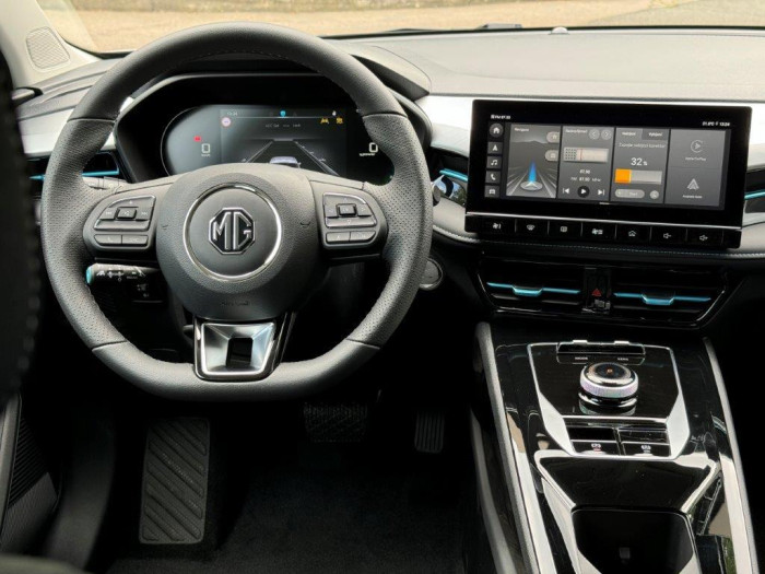 MG MG5 EXCITE 61kWh MOŽNOST DOTACE
