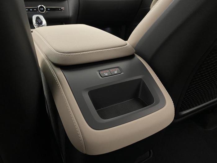 Volvo XC90 B5 AWD AUT BRIGHT PLUS 7míst