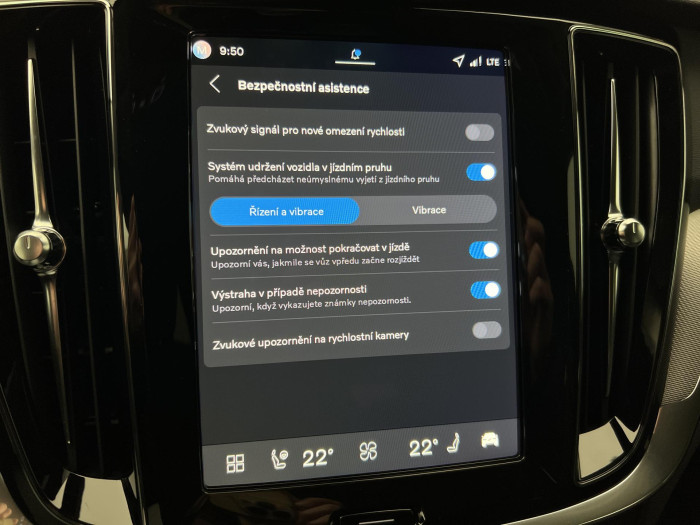 Volvo V60 B4 BRIGHT PLUS