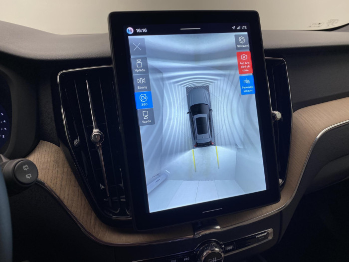 Volvo XC60 B5 AWD AUT DARK PLUS