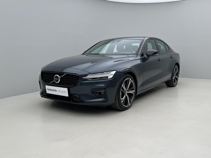 Volvo S60 B5 AWD DARK ULTIMATE AUT 1.maj