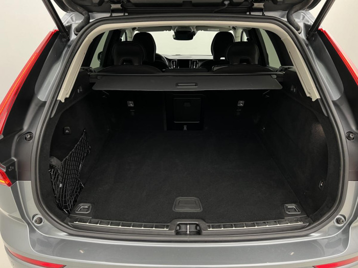 Volvo XC60 B4 MOMENTUM AUT 1.maj. 2.0 Momentum