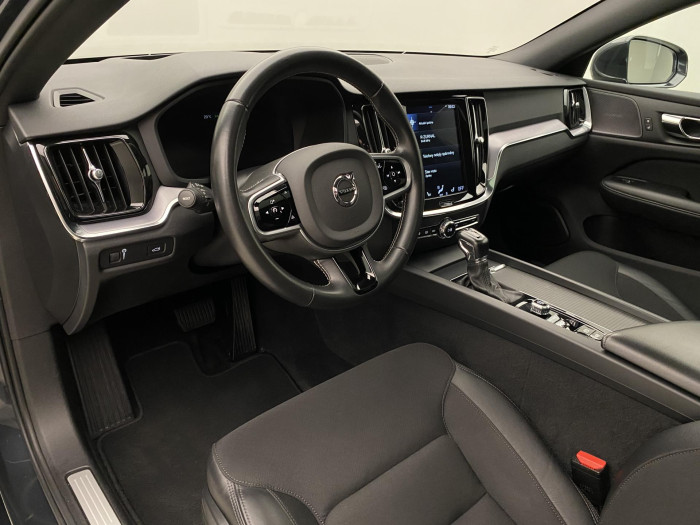 Volvo V60 D3 MOMENTUM AUT 2.0 d Momentum