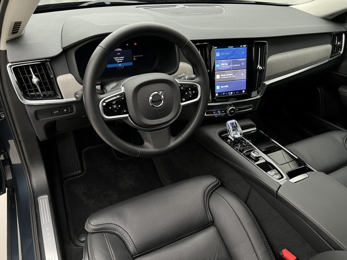 Volvo V90 T6 AWD RECHARGE PLUS BRIGHT