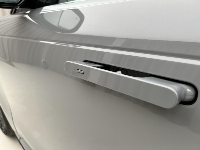 Land Rover Range Rover Sport P635 SV EDITION TWO REZERVACE 4.4 Edition