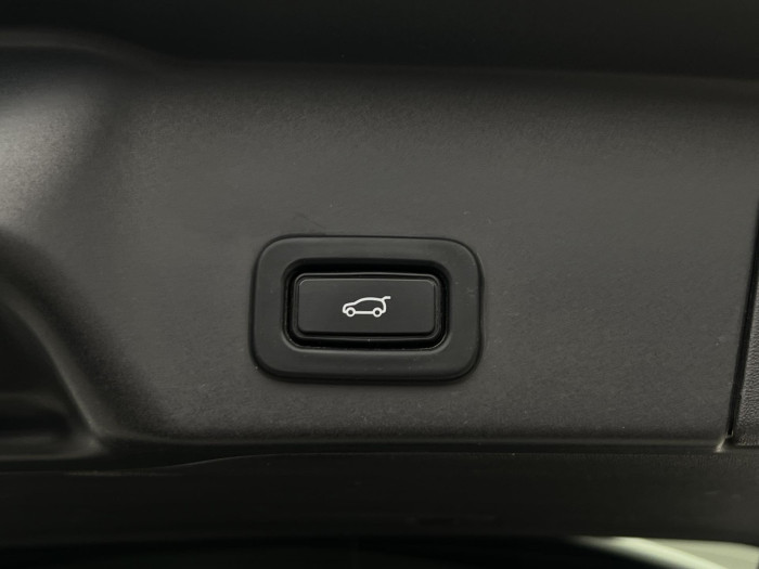 Land Rover Range Rover Evoque P200 AWD R-DYNAMIC AUT CZ 2.0 Dynamic