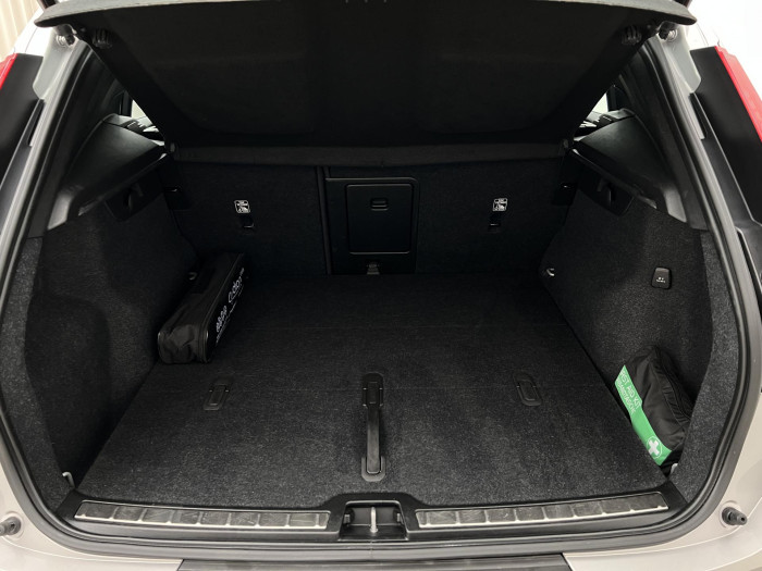 Volvo XC40 B4 PLUS BRIGHT AUT CZ