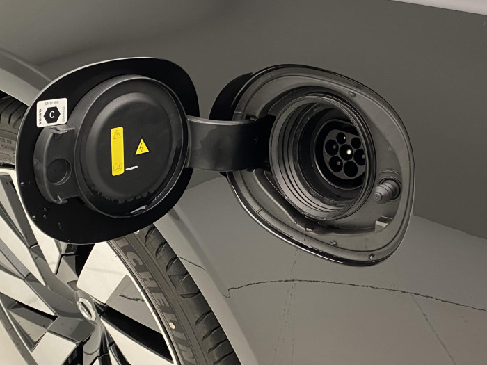 Volvo V90 T8 AWD Plug-in BRIGHT ULTRA
