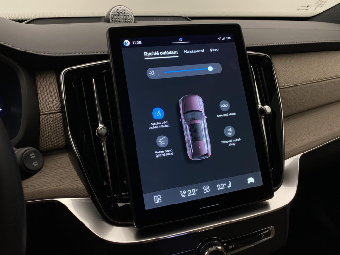 Volvo XC90 T8 AWD PLUG-IN BRIGHT ULTRA 7m