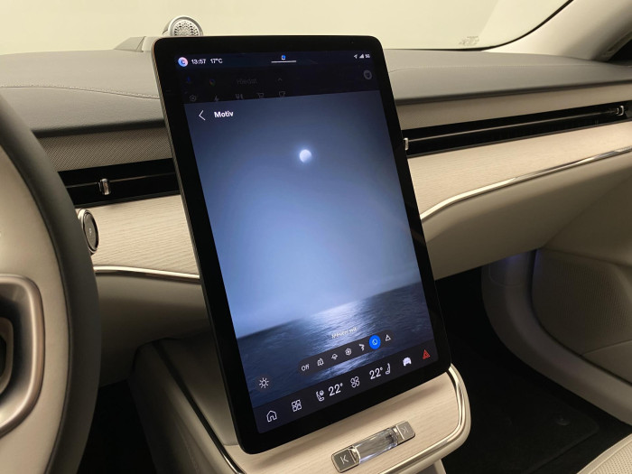 Volvo ES90 PURE ELECTRIC ULTRA