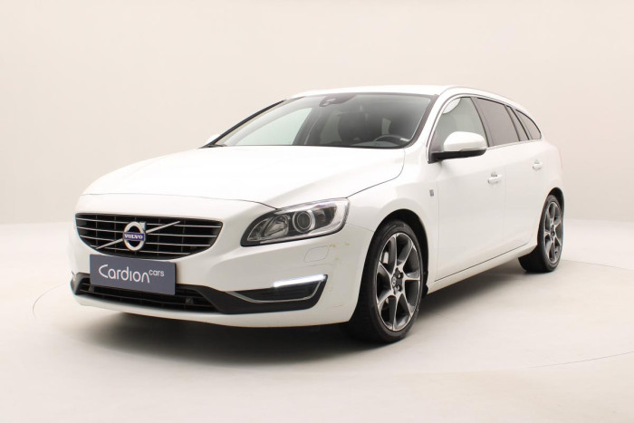 Volvo V60 D4 OCEAN RACE XENONY REZERVACE 2.0 d