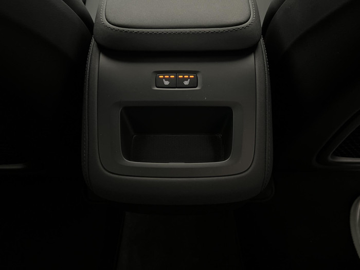 Volvo XC90 B5 AWD PLUS BRIGHT 7MÍST CZ