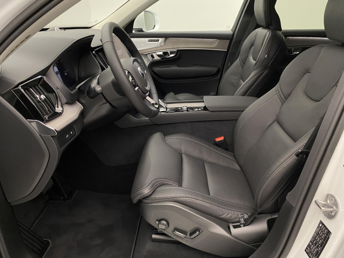 Volvo XC90 T8 AWD RECHARGE BRIGHT PLUS 7m