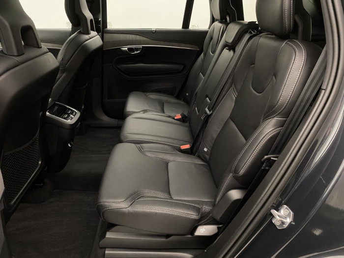 Volvo XC90 B5 AWD INSCRIPTION REZERVACE
