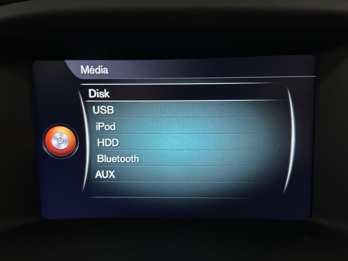 Volvo V60 D2 KINETIC NAVIGACE REZERVACE 2.0 d