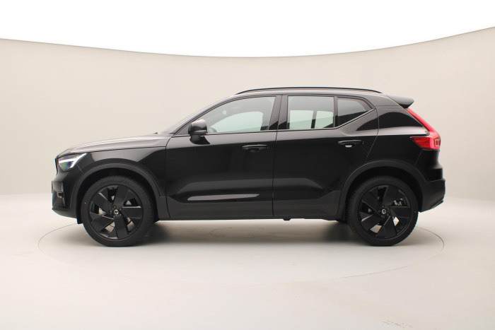 Volvo XC40 B4 AUT PLUS BLACK EDITION