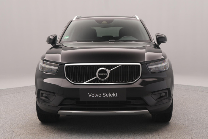 Volvo XC40 B4 MOMENTUM PRO CZ 1.maj 2.0 Momentum