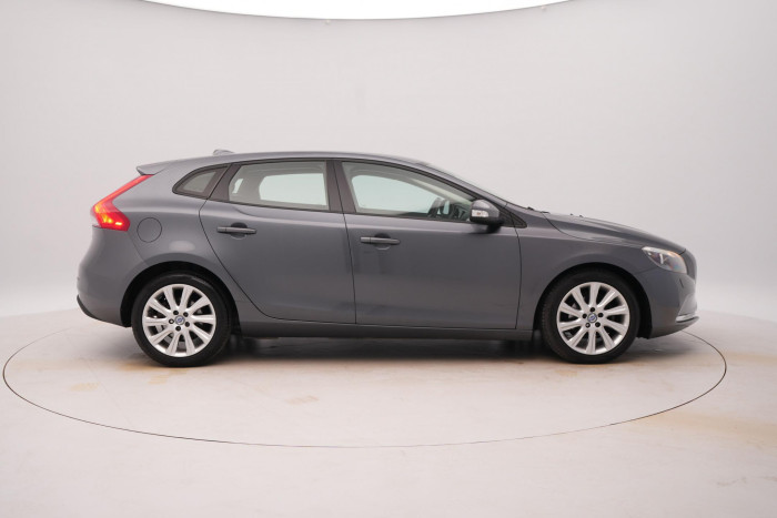 Volvo V40 D2 NEZ. TOPENÍ 1.6 d